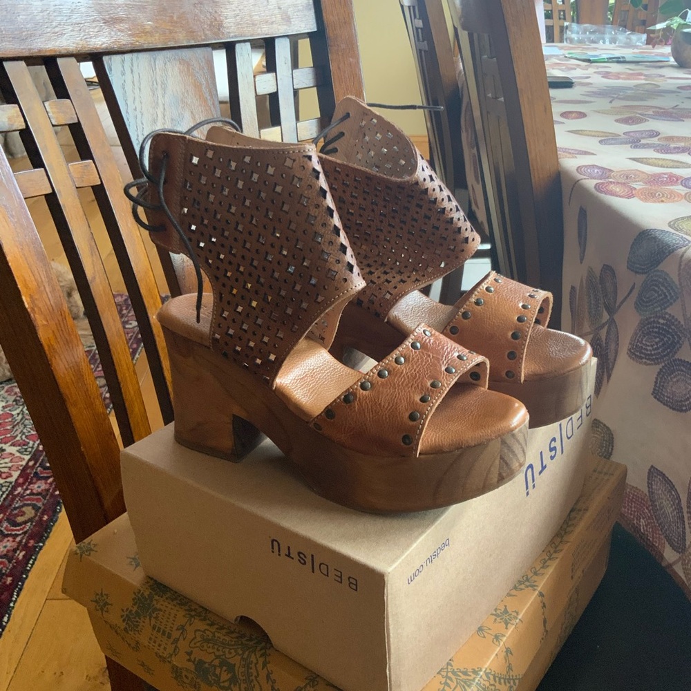 Brown Platform Sandals